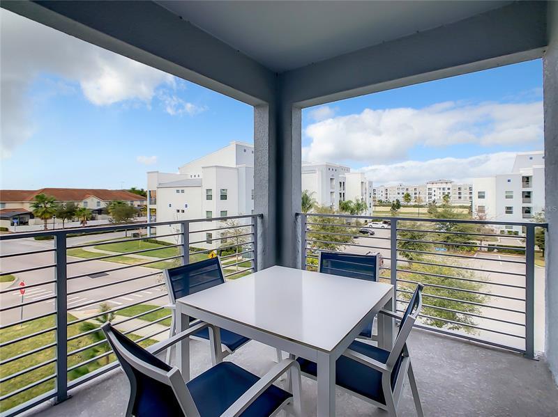 Beautiful 3/2 Condo close to Disney Parks 344