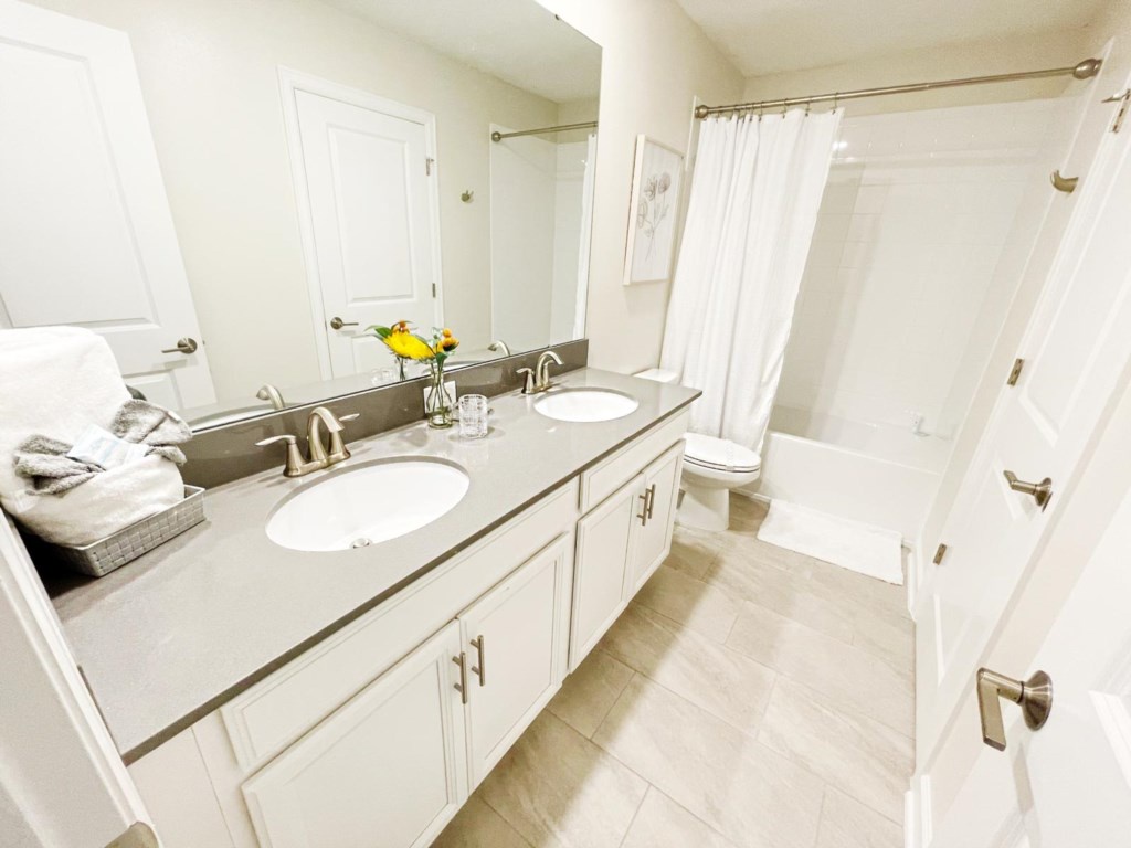 Bathroom 4
