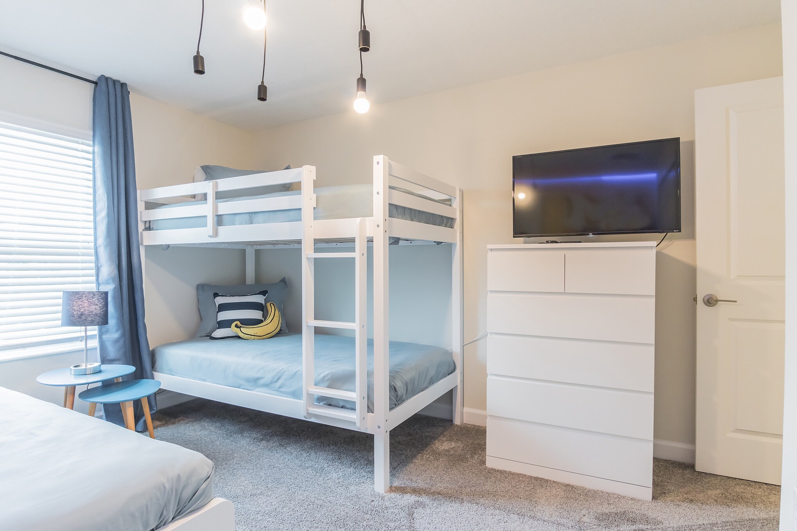 Room #4 Twin bunk + Full (upstairs) + TV