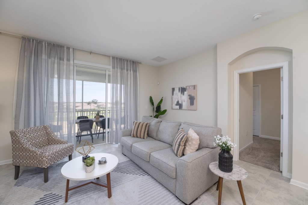 Luxury 3 Bedroom 2 bath Condo Home 241