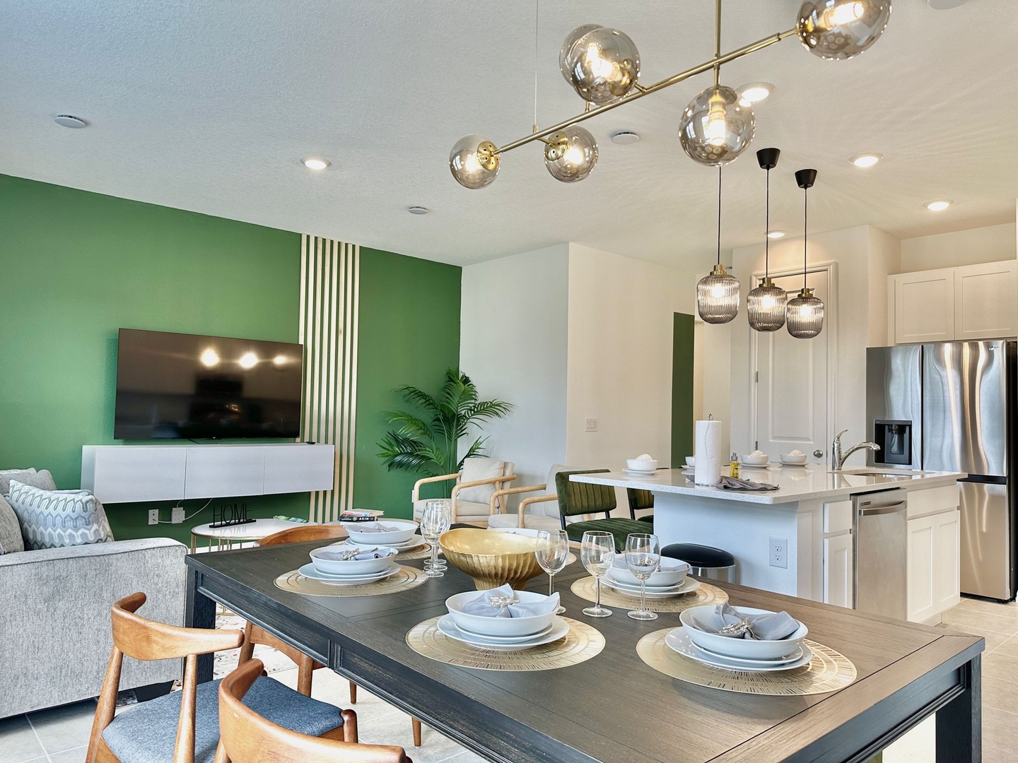 Awesome three bedroom townhome near Disney 322