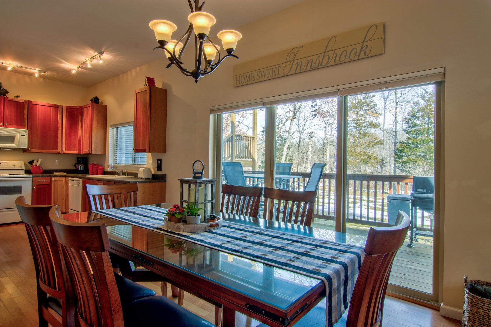Dining area with easy access to the private deck