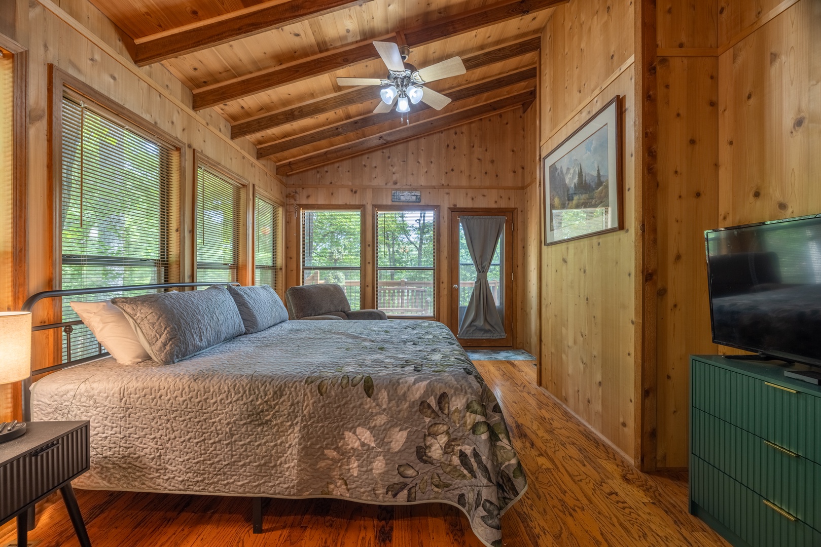 Bedrooom 1