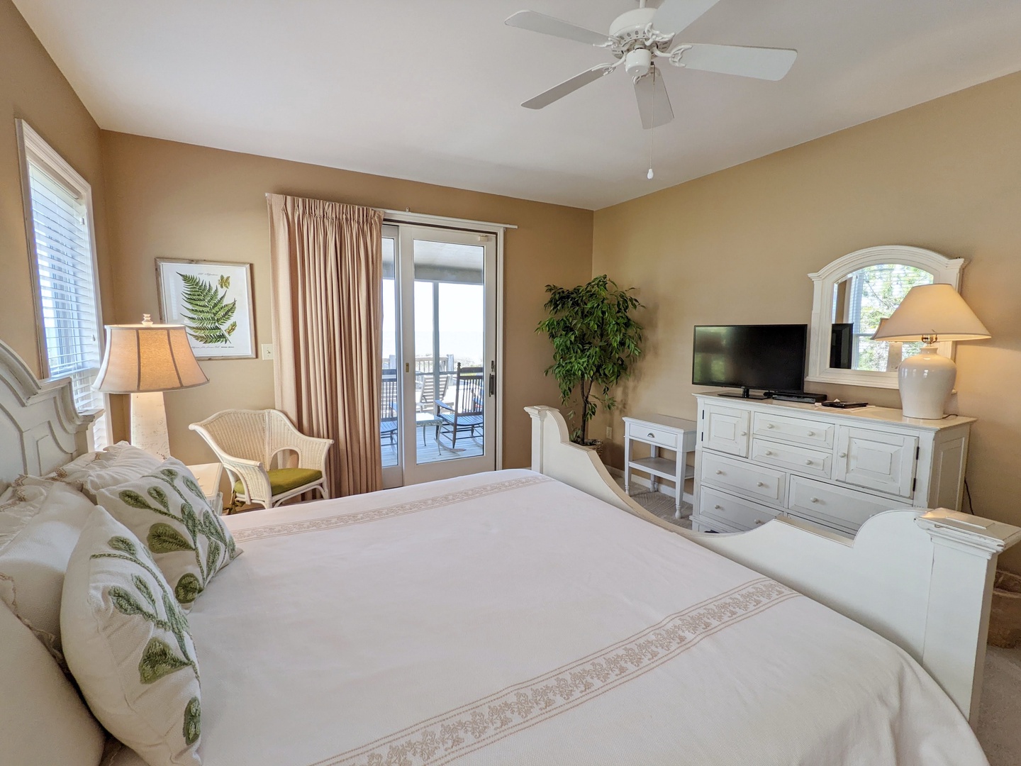 Indigo-Pelican-3-jwsre (29)