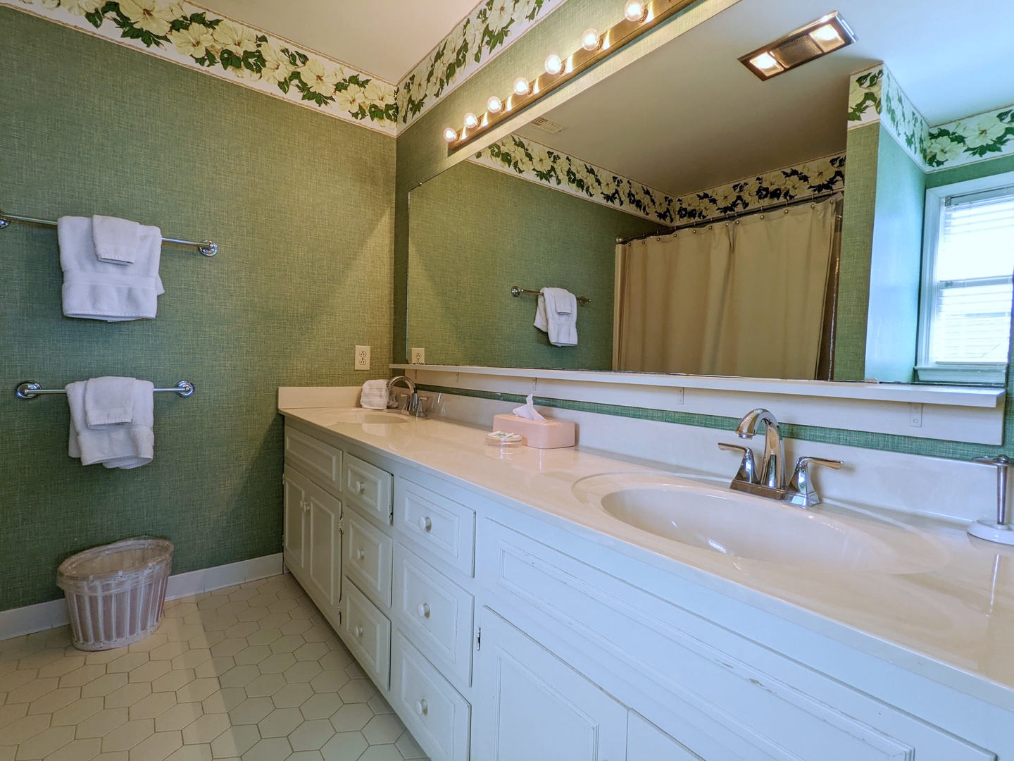 Indigo-Pelican-3-jwsre (64)