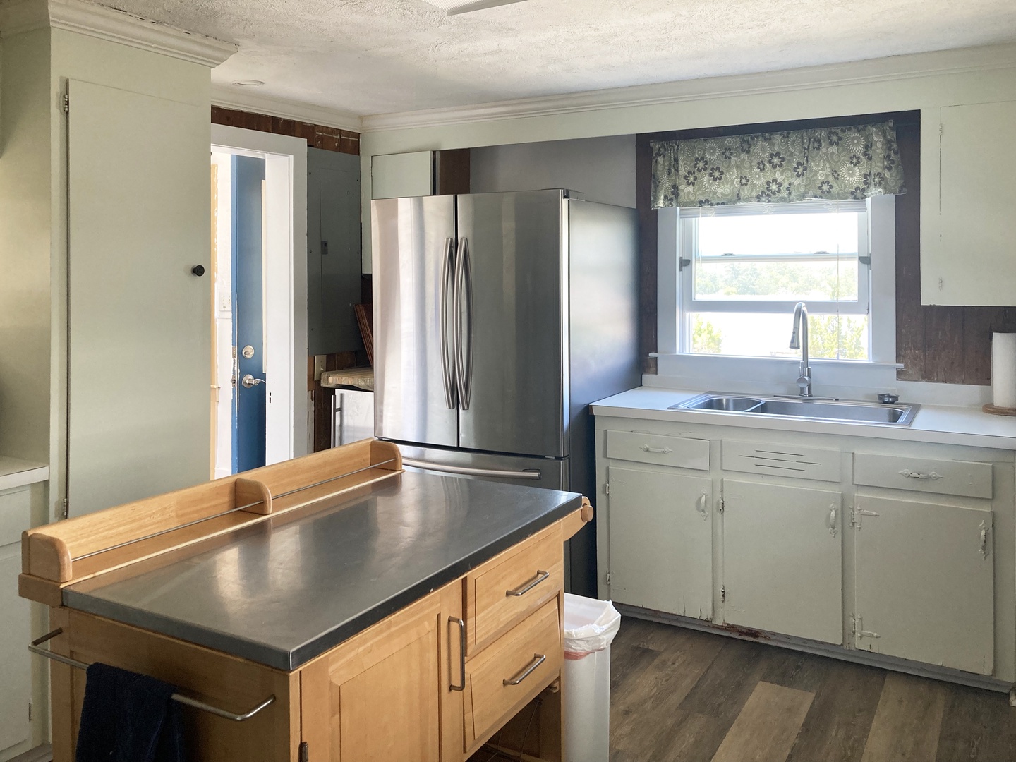Kitchen_2