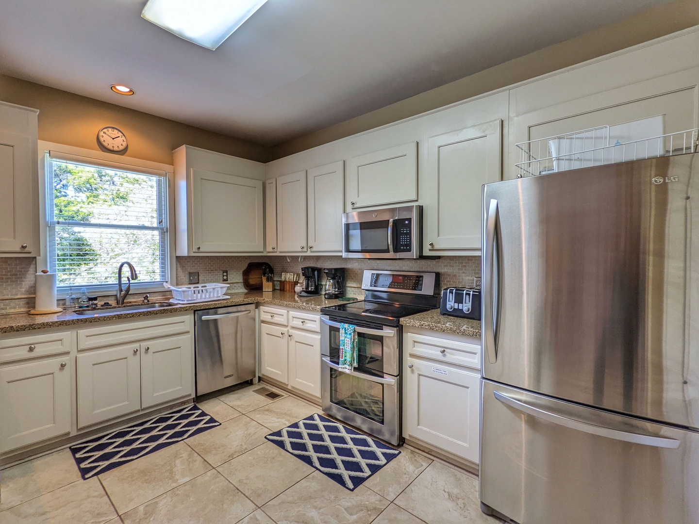 Indigo-Pelican-3-jwsre (15)