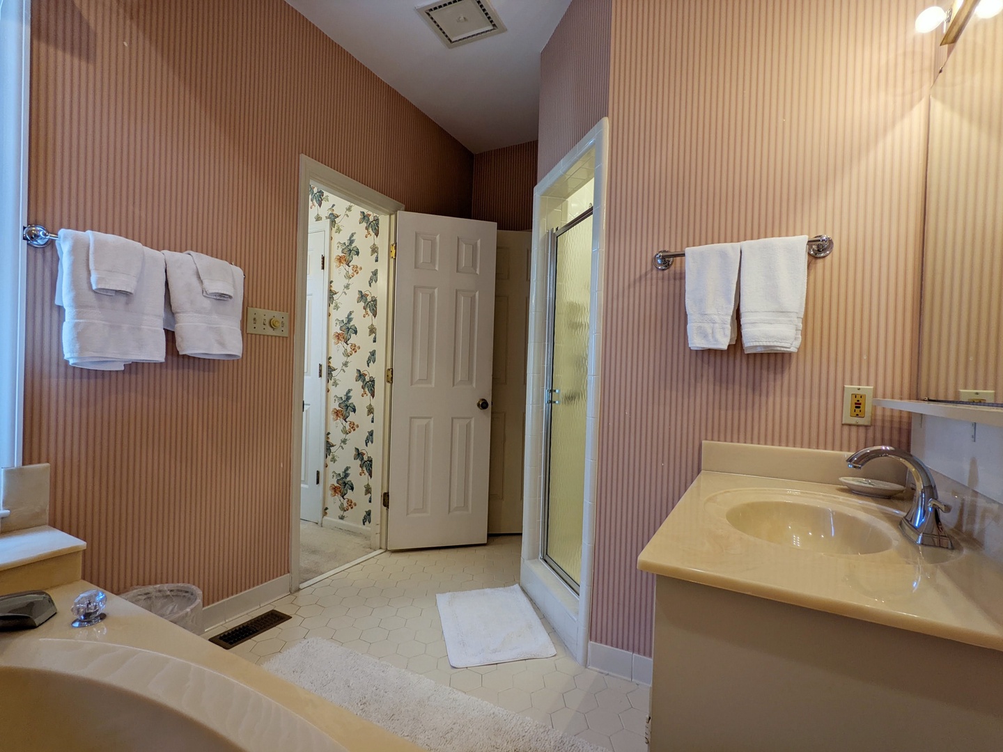 Indigo-Pelican-3-jwsre (34)