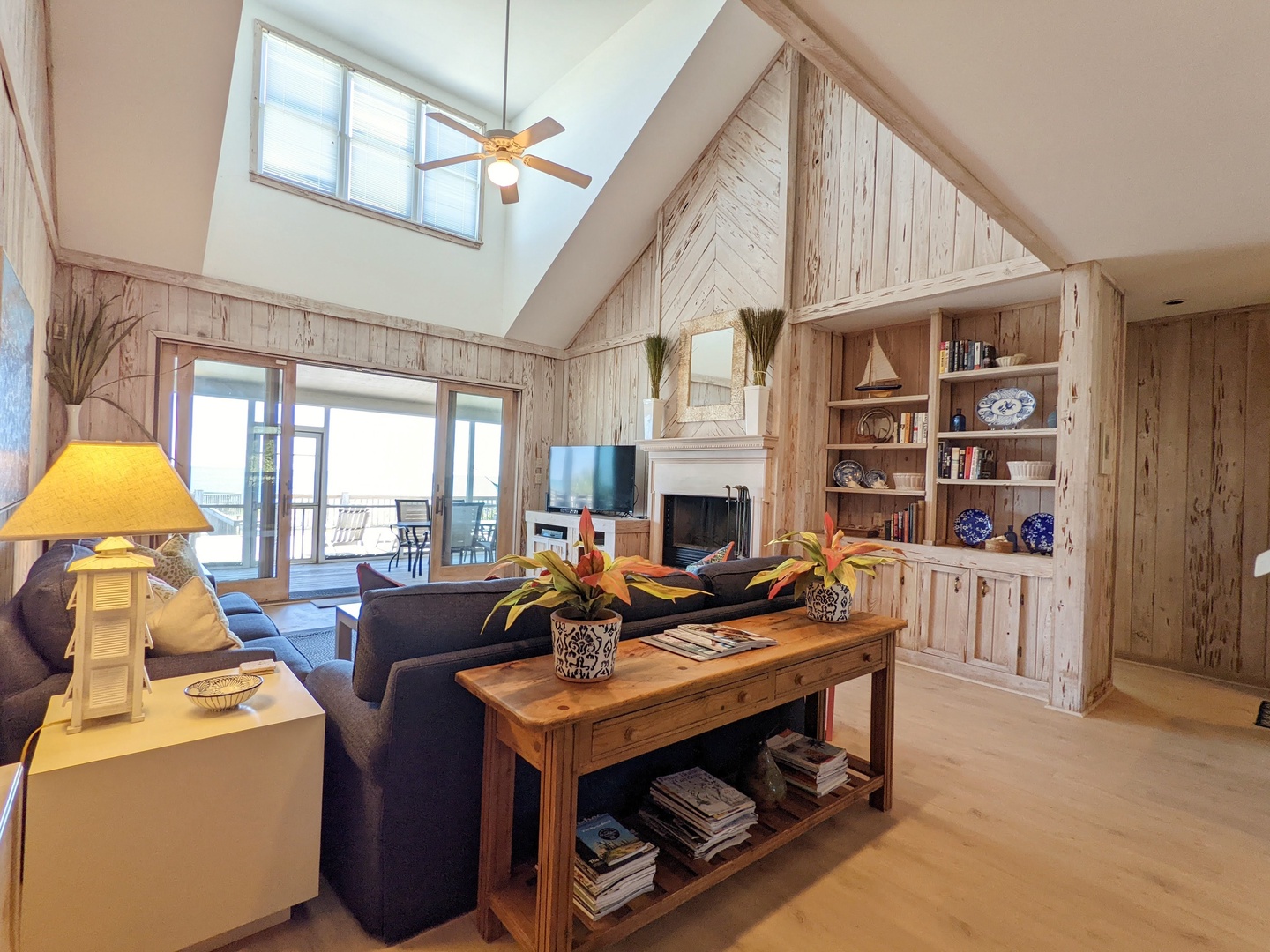 Indigo-Pelican-3-jwsre (45)