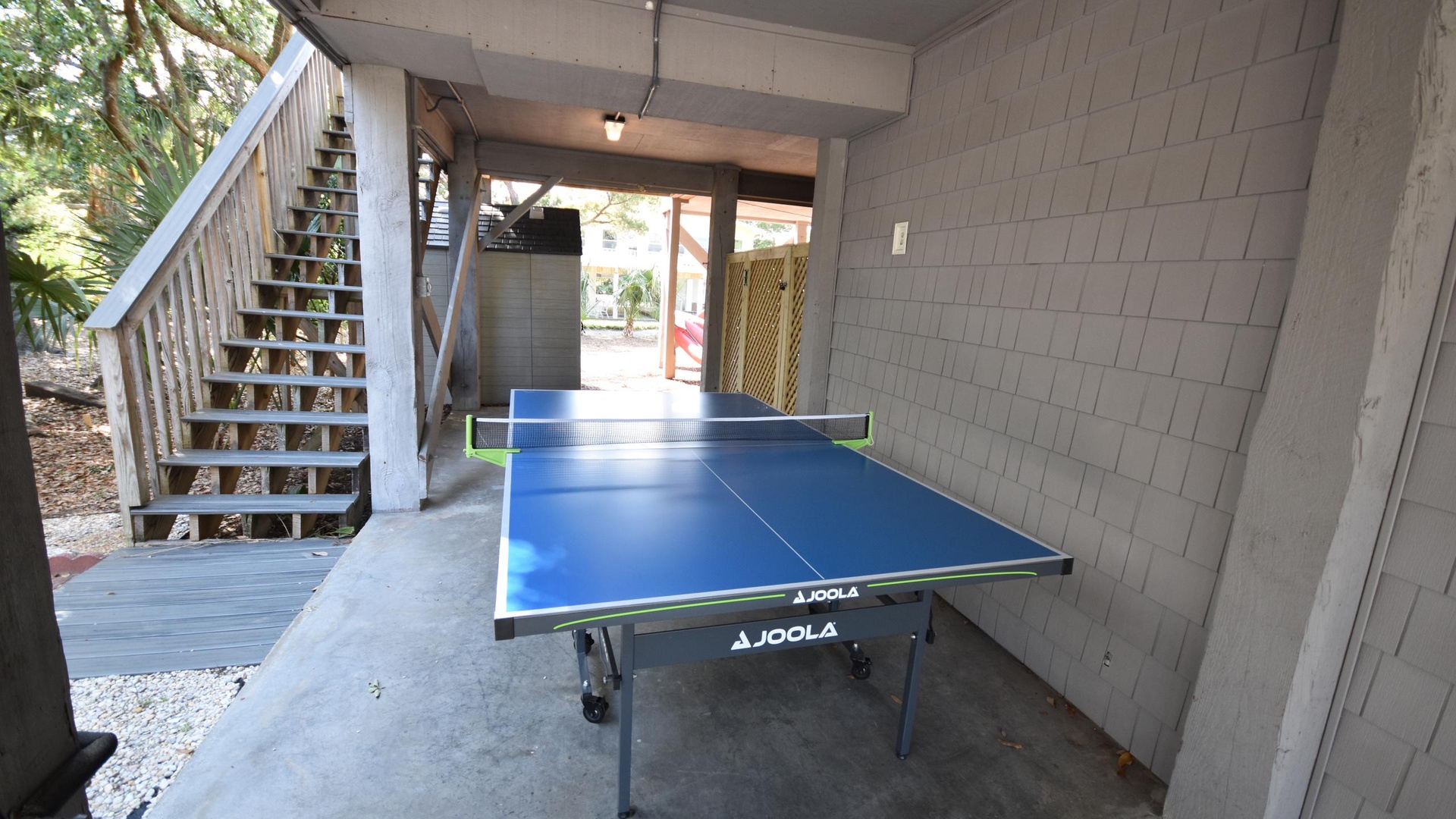 ping pong table