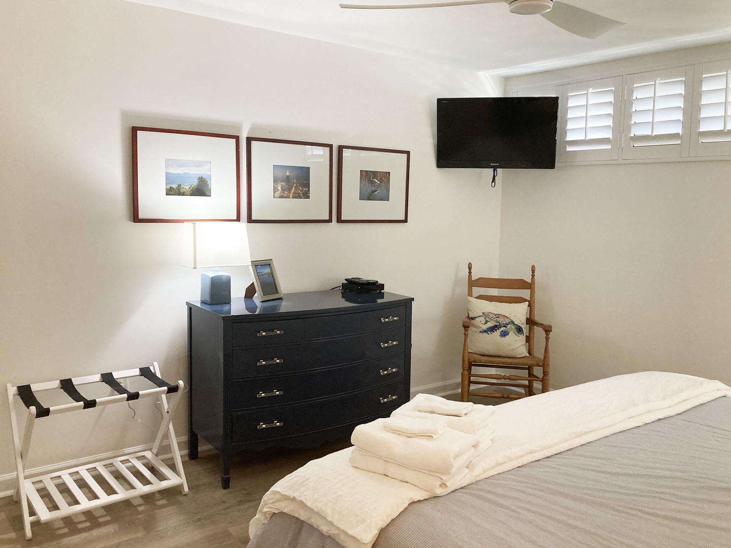 bedroom2