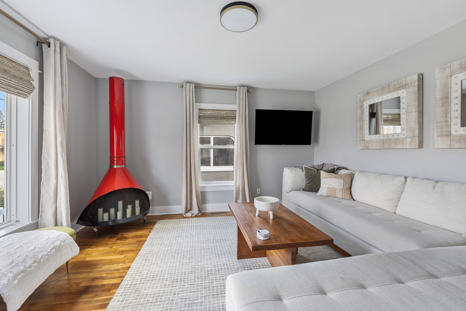 Good Karma Guesthouse has elegant, comfy furnishings & wood floors throughout.