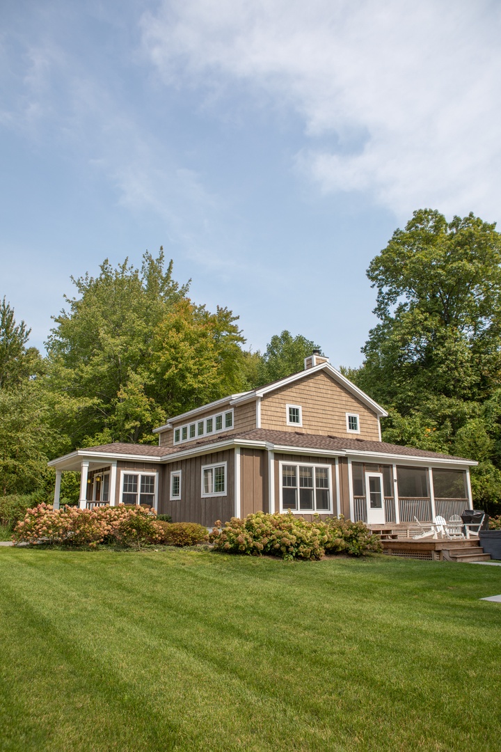 Heron’s Nest sits on a corner lot surrounded by trees, offering a very private retreat from the hectic stress of daily life.