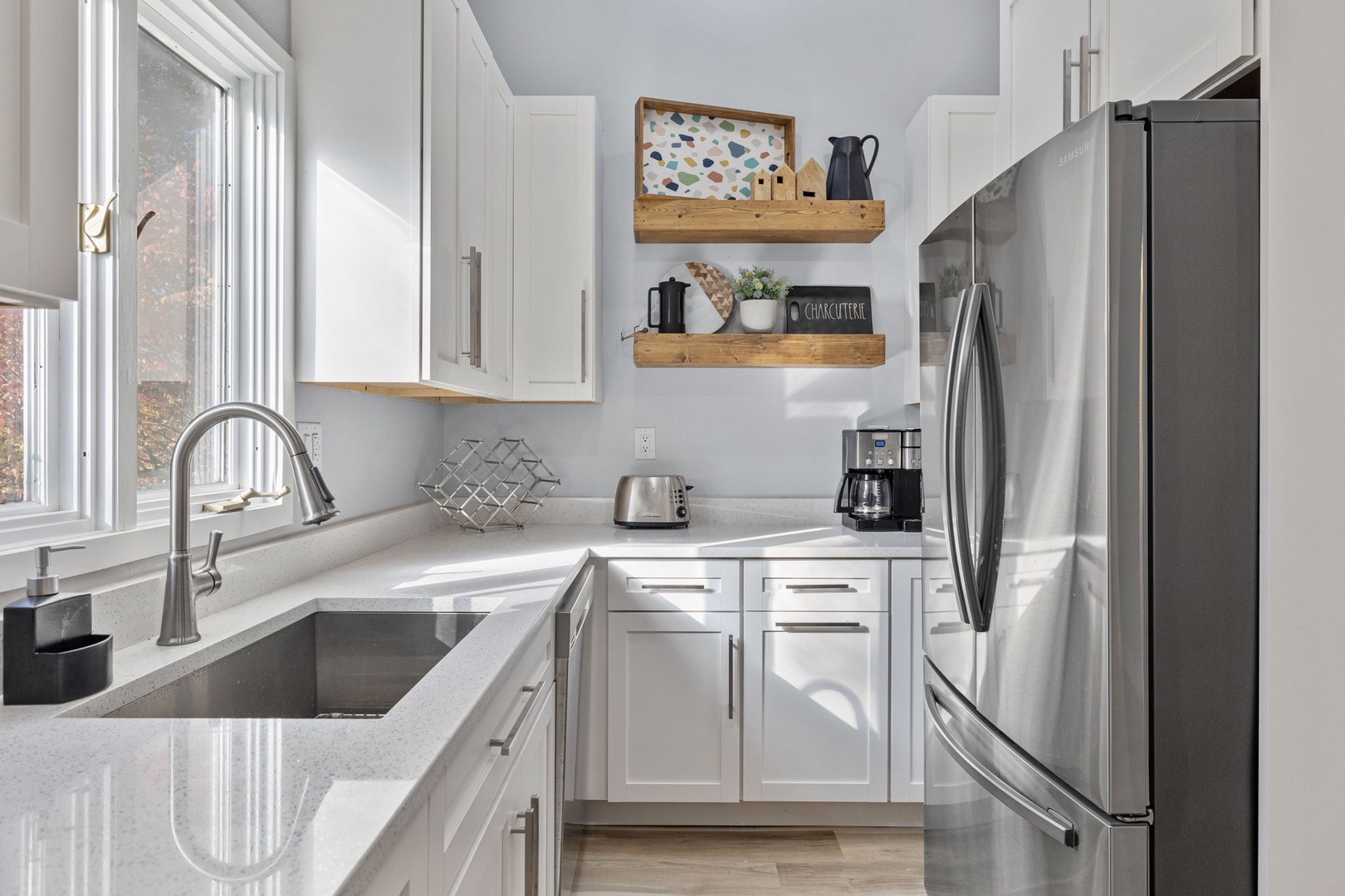 Stone countertops, high-quality appliances and all your cooking essentials.