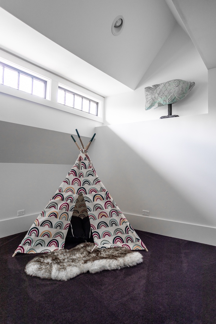 Creativity and imaginations can run wild in this cute children’s teepee.
