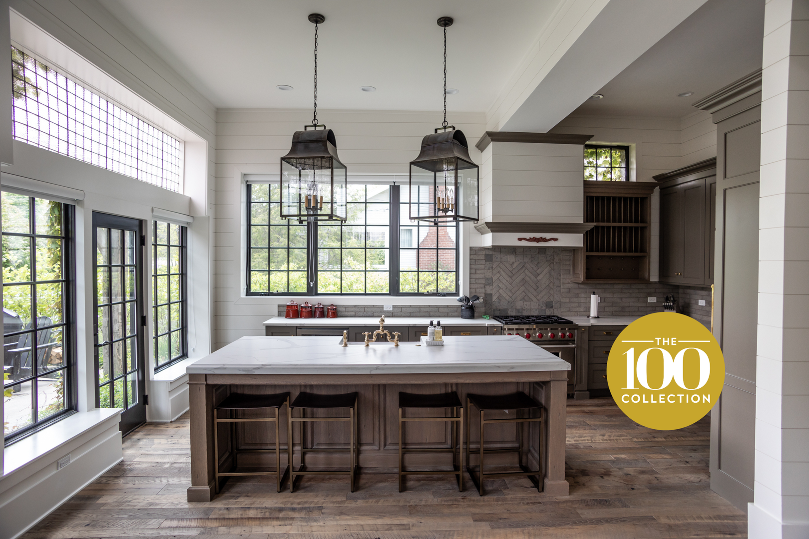 This is a statement kitchen where every meal served will be a true culinary delight. Part of the 100 Collection