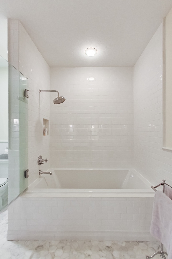 Whichever bathroom you and your guests use, we're sure you'll feel pampered.