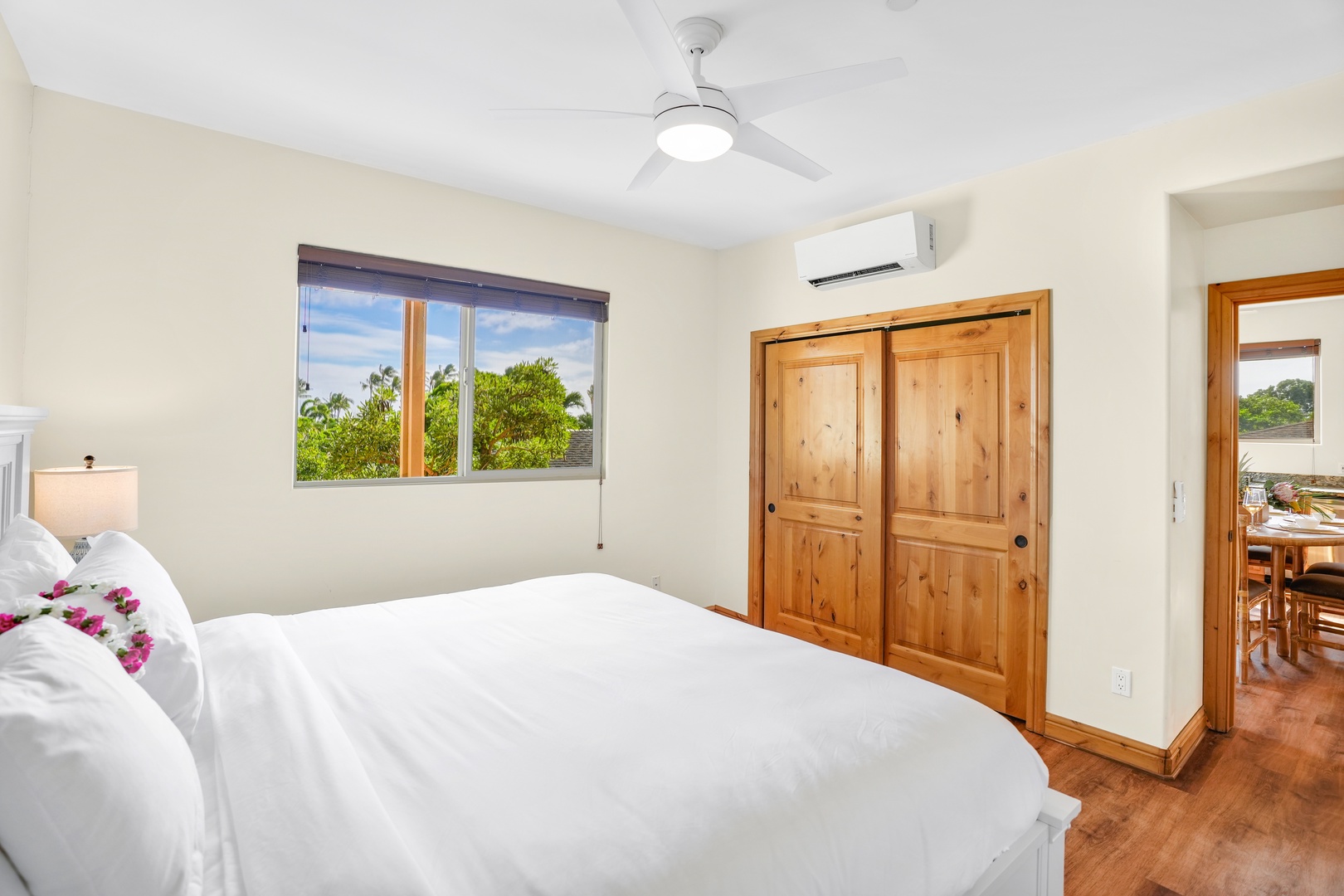 Downstairs Second King Bedroom