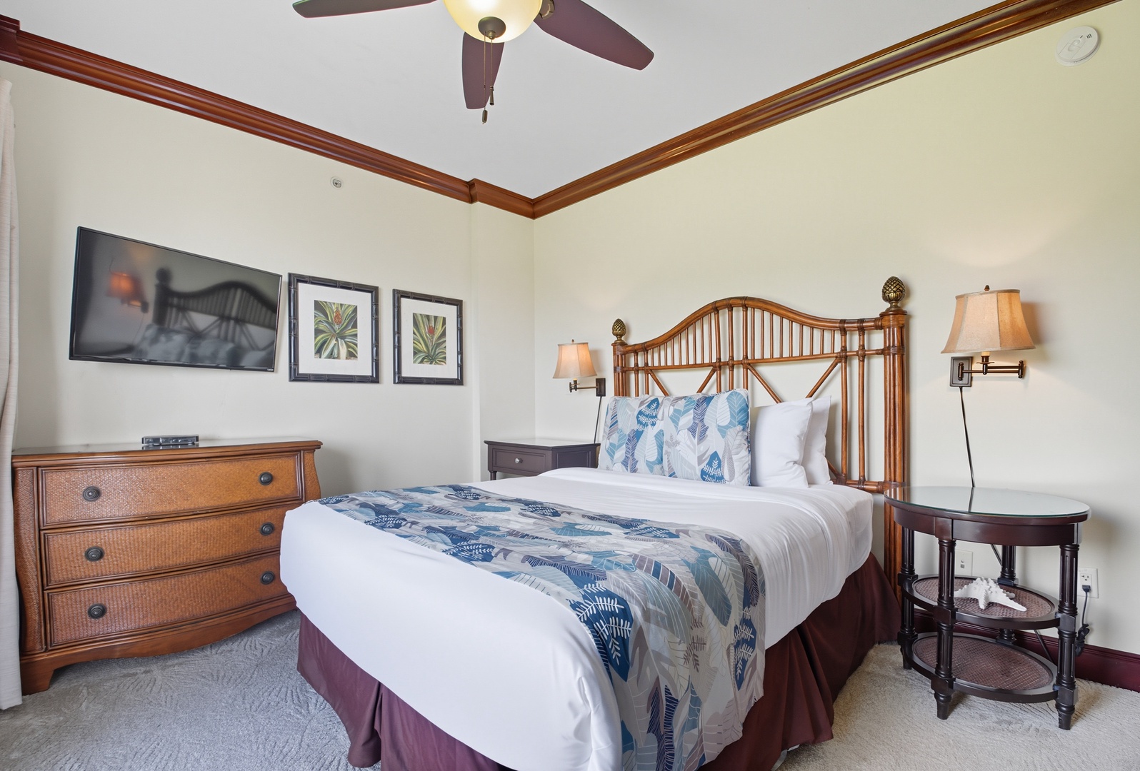 Dream in island luxury – Spacious king beds made for deep sleep and even deeper relaxation