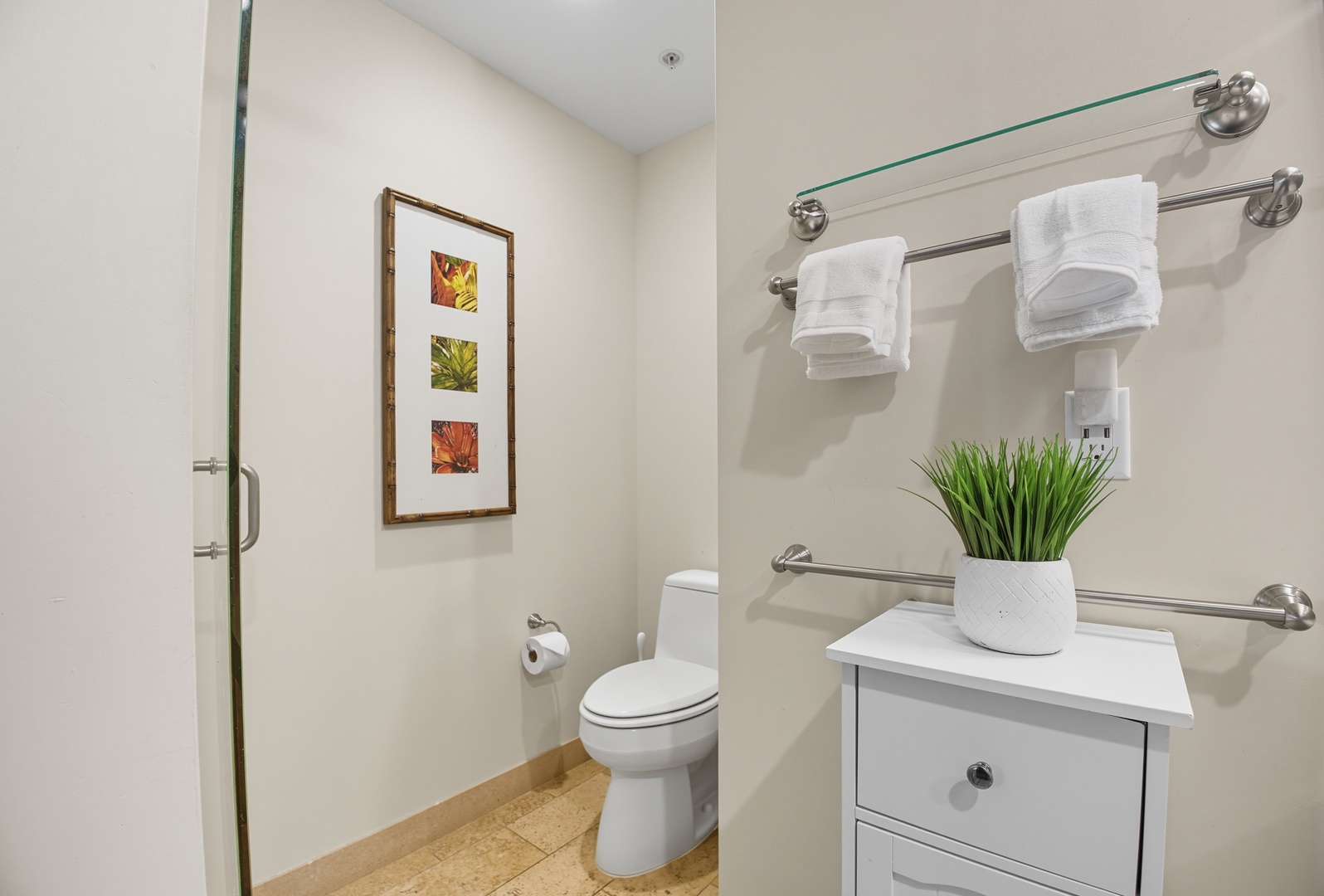 A spa experience without leaving your suite