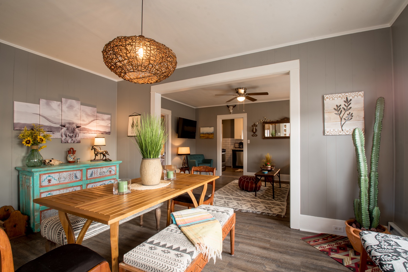 Quick Trip Get Away! Walk to Downtown Lake Geneva!