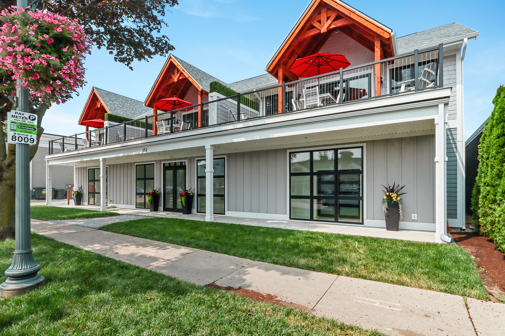 The Brick and Mortar Collection- Sleeps 18!