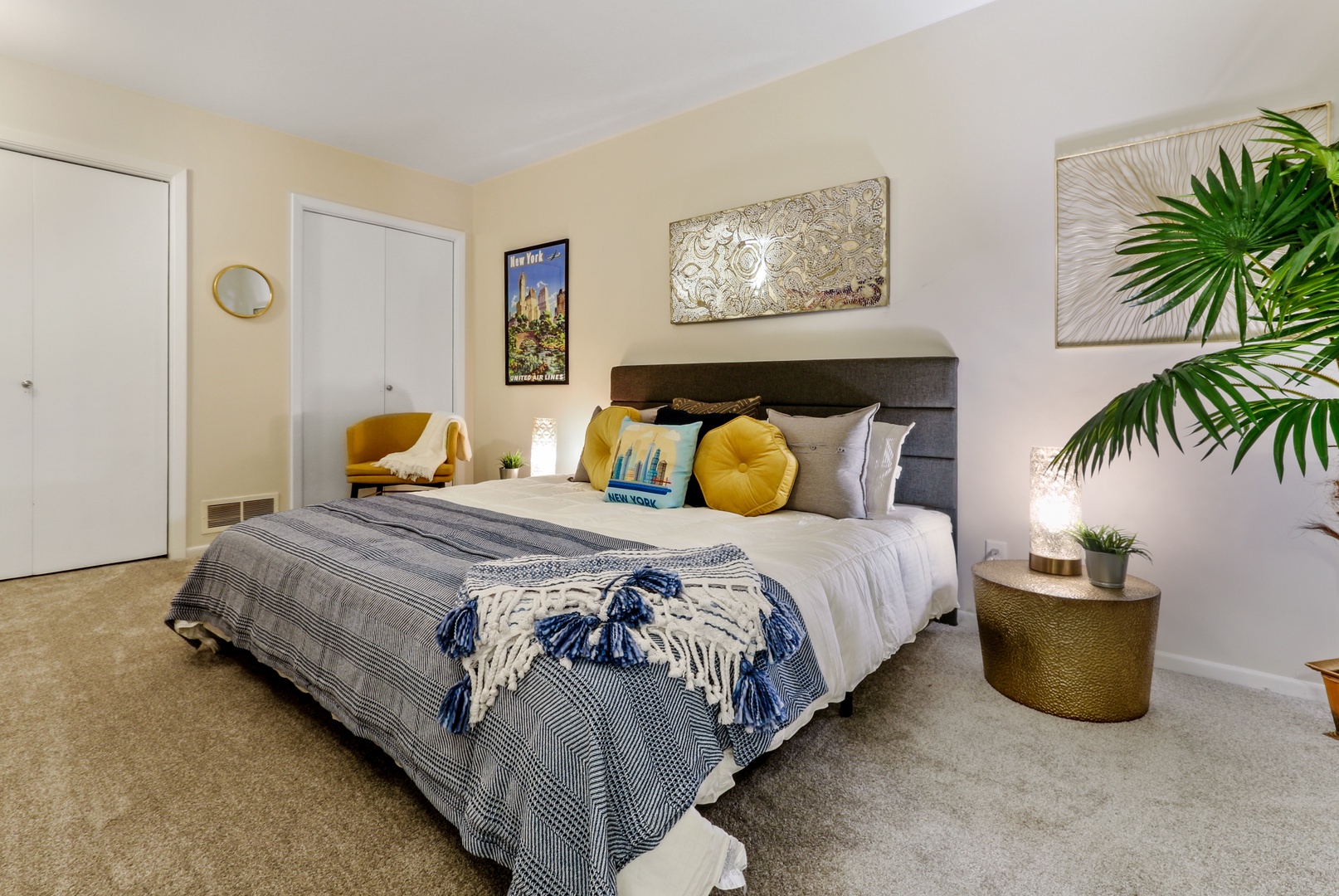 Downtown Lake Geneva- Coast to Coast