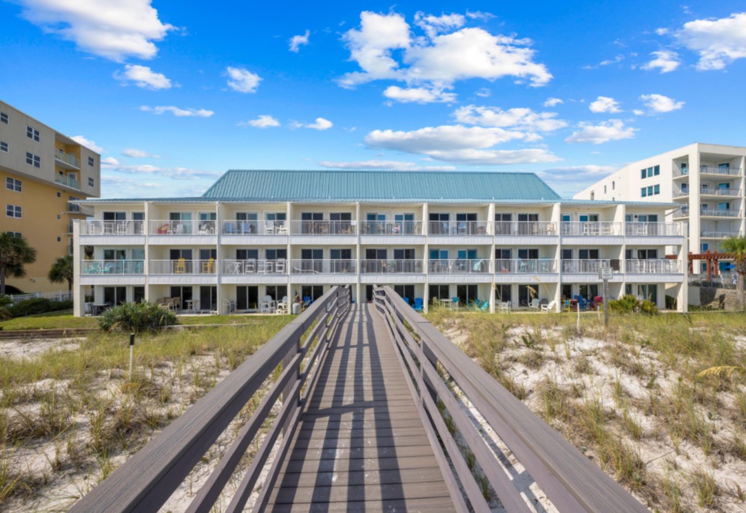 Island Sands 103