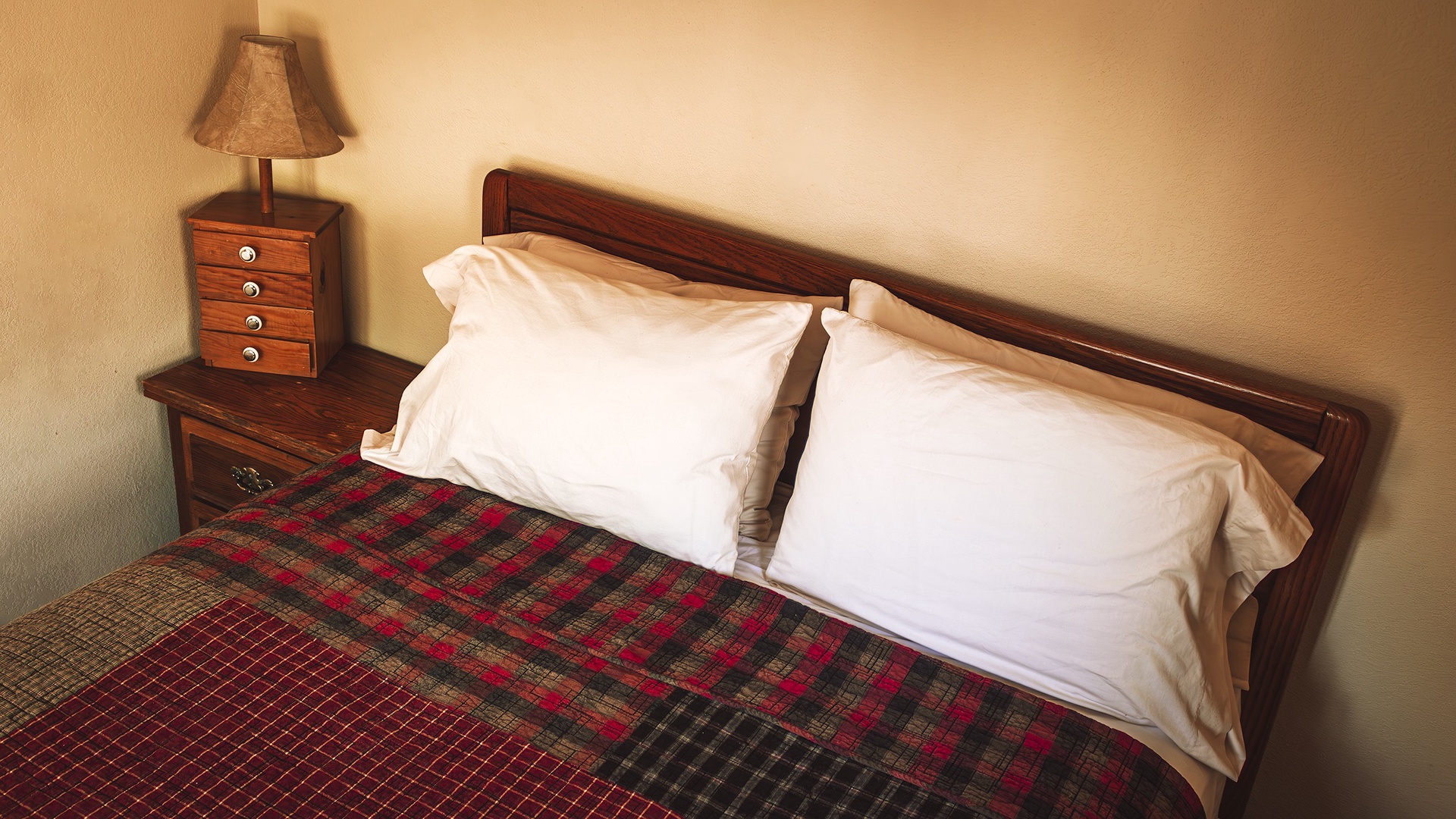 Queen Bed