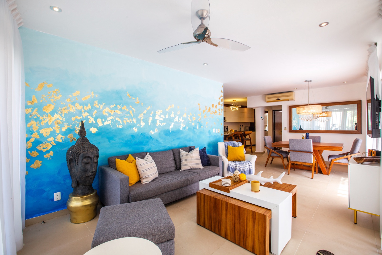 Peaceful Oasis in Romantic Zone w/ Pool & Parking