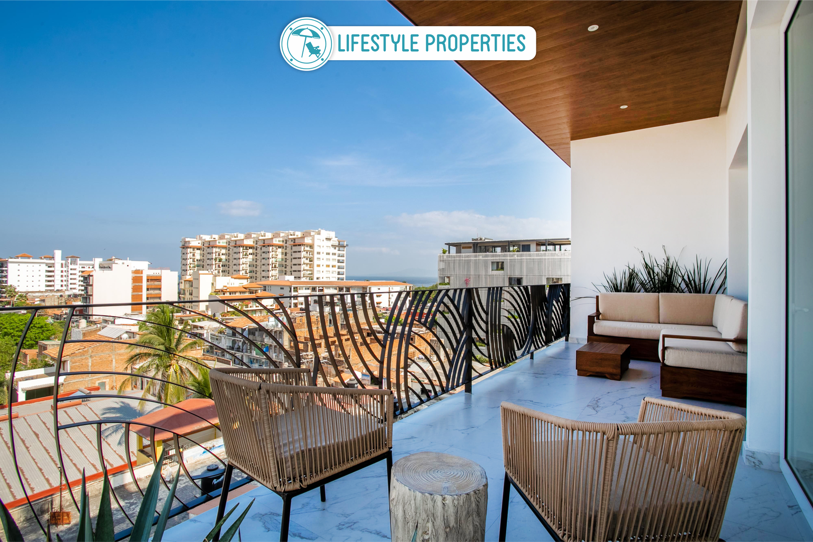 Bright & Airy 2bdrm @ D'esire | Pool, Gym