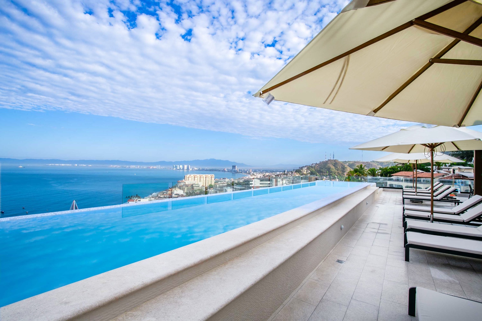 Ocean View 1BD Retreat with Pool