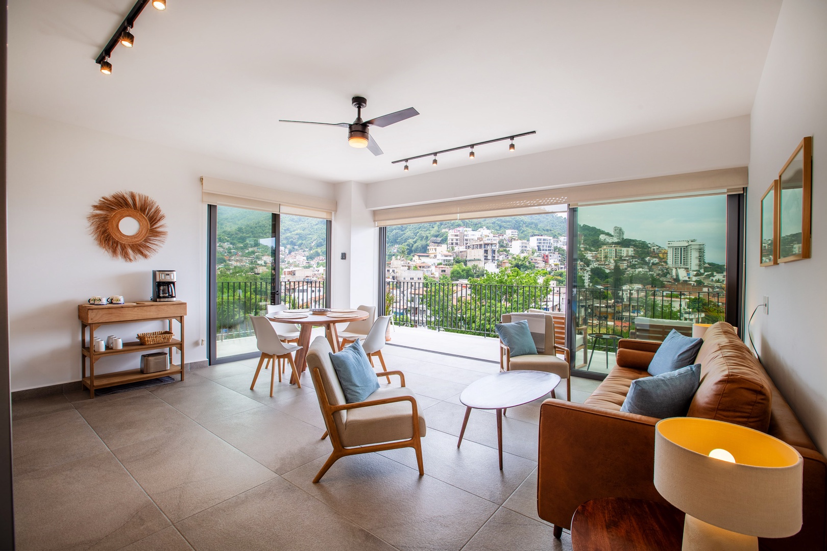 Peaceful 2BR w/ Pools, Gym & Bar