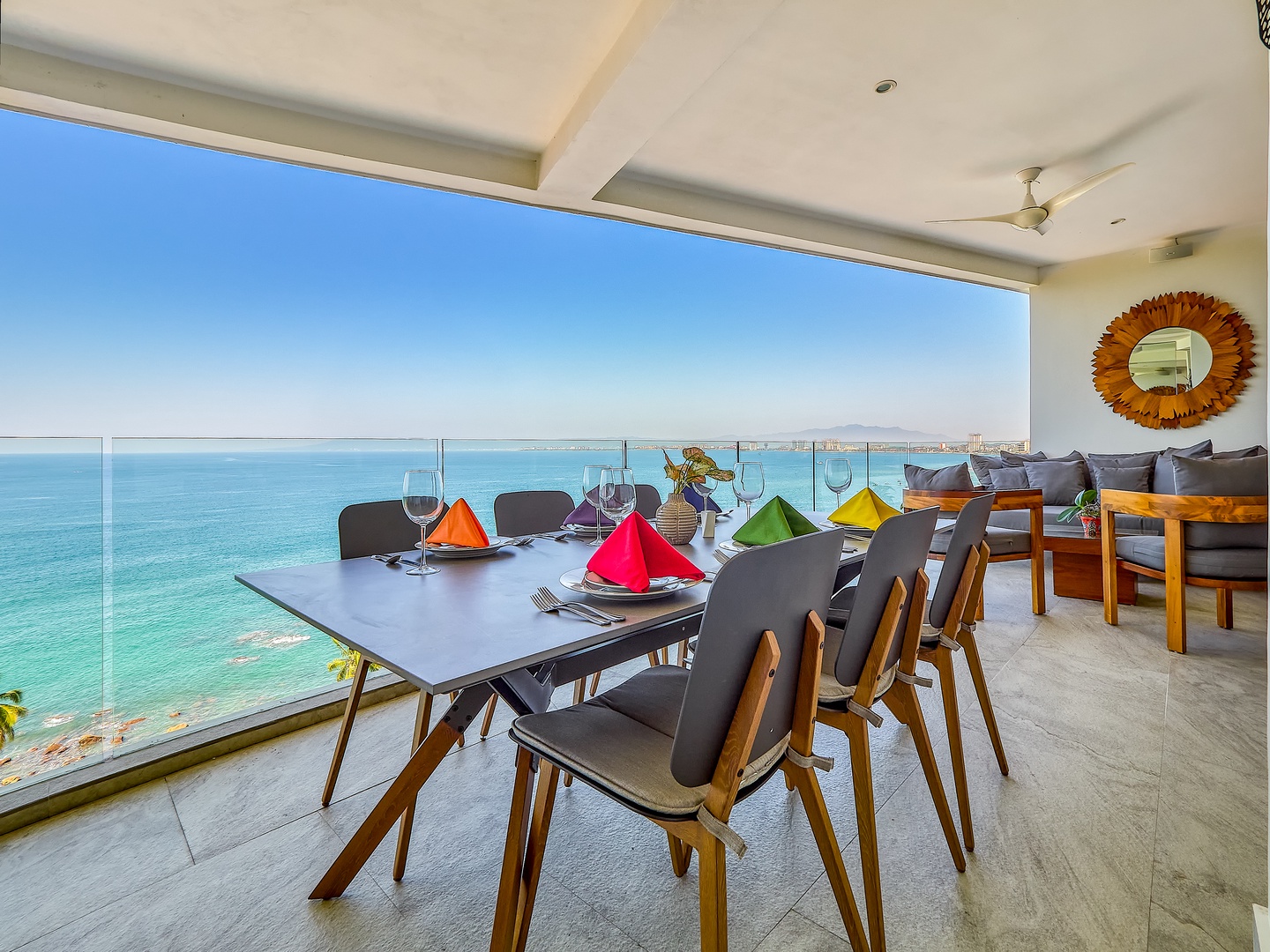 Oceanfront 3BR | Pools, Spa, Gym & Restaurants