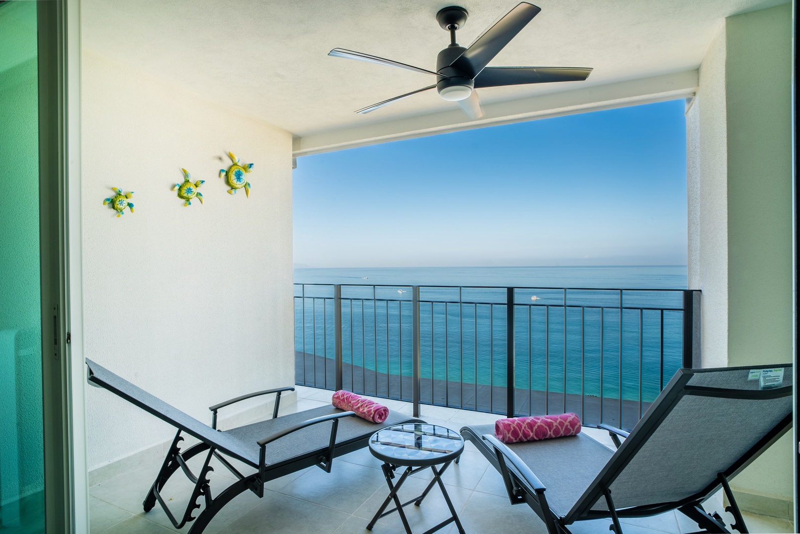 Beachfront Escape | Stunning Views from 22nd Floor