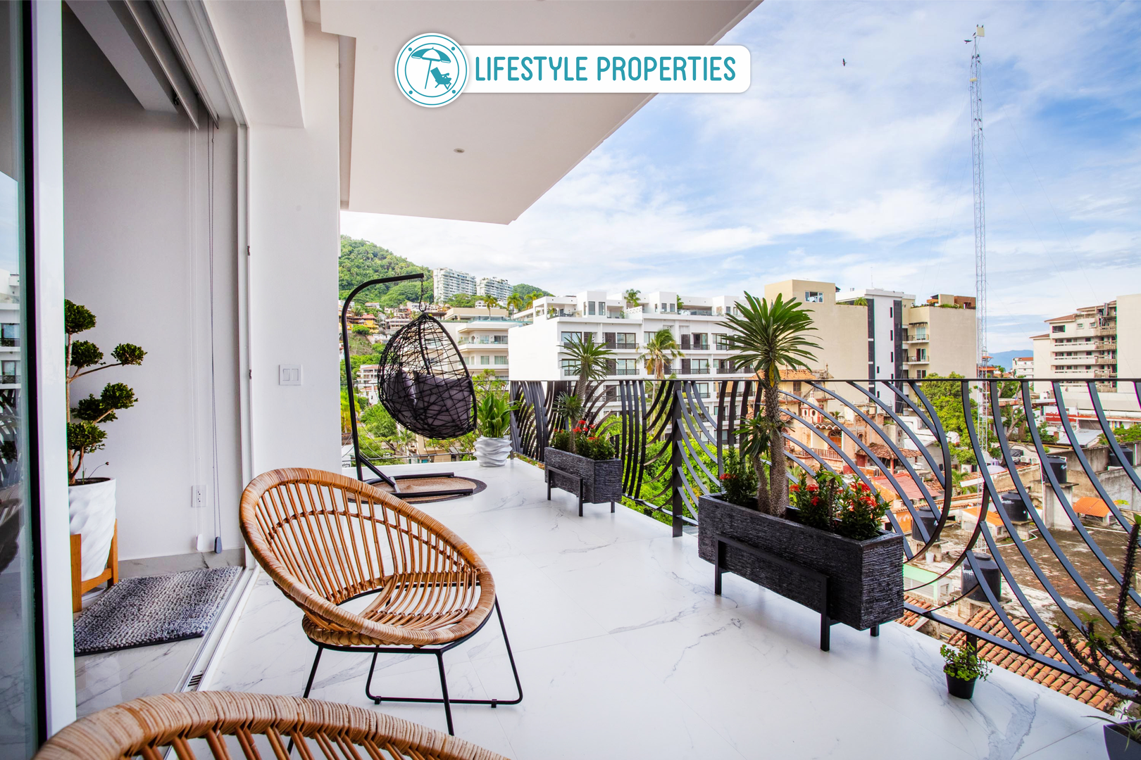 Lounge on big balcony, pool and gym