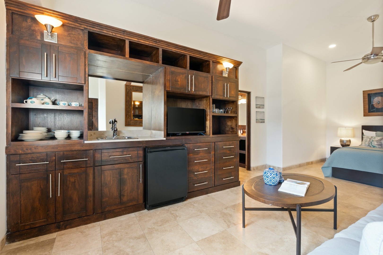 72 CB - Guest Room
