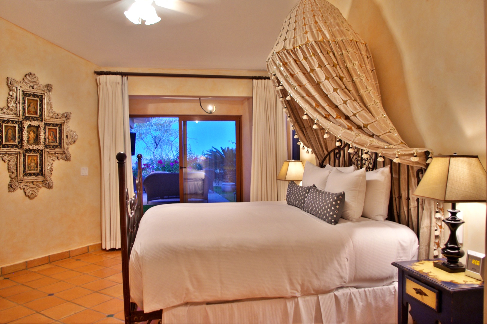 Sink into crisp linens beneath a romantic canopy and wake to desert views framed by your private terrace—your peaceful retreat awaits.
