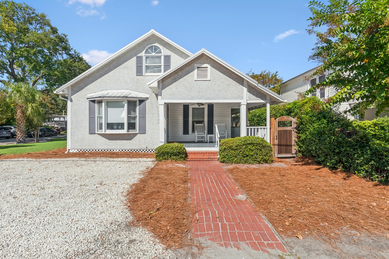 Barefoot Breeze Bungalow - 422 Seabreeze Drive