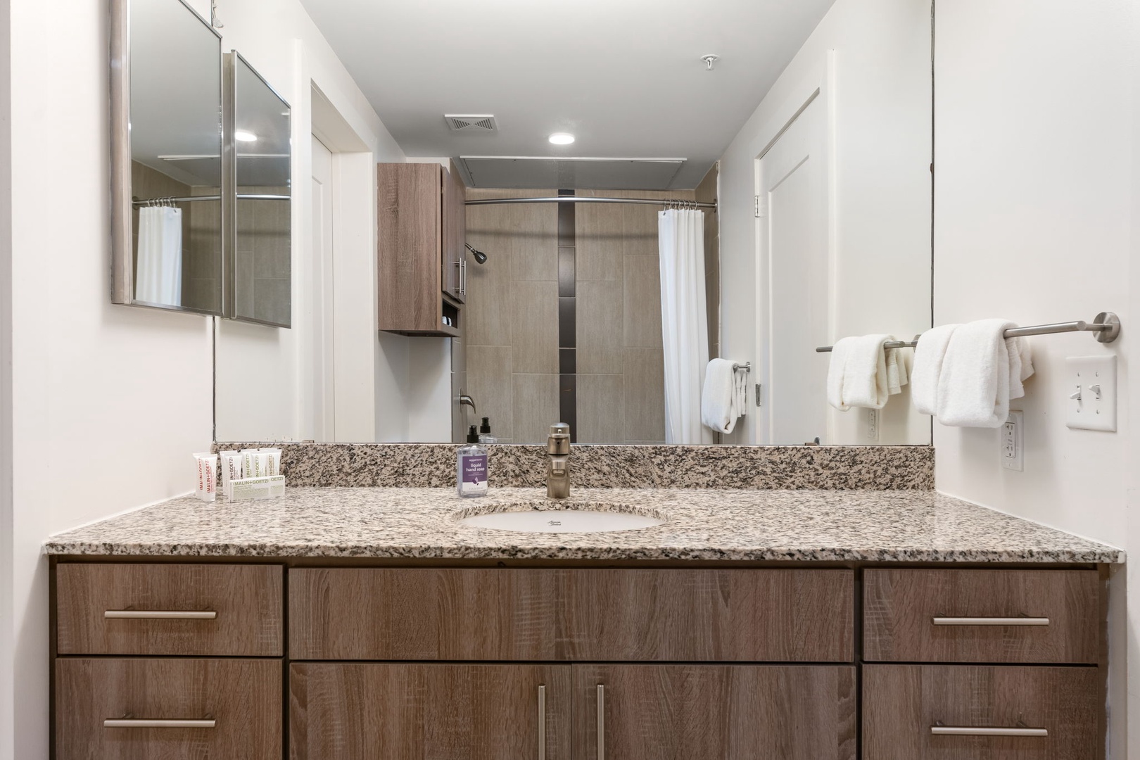 3550 Main-Apt 5123-Houston-Houston-022