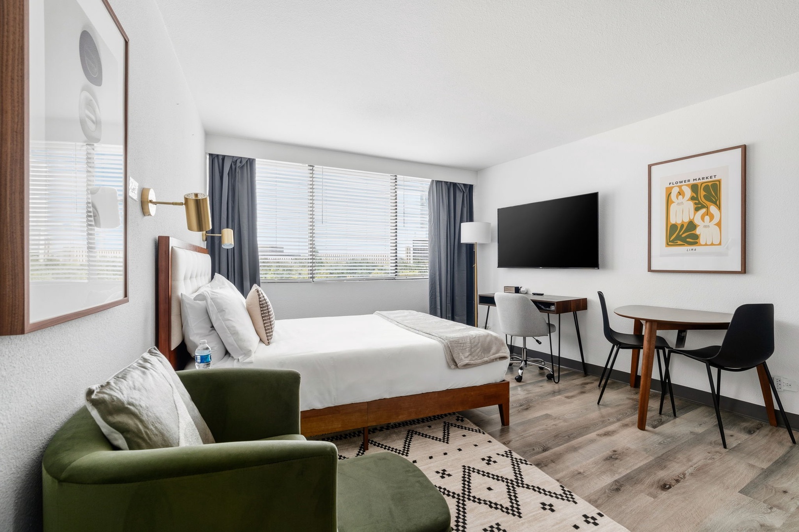 Experience the perfect blend of comfort and modern design in this inviting living space.