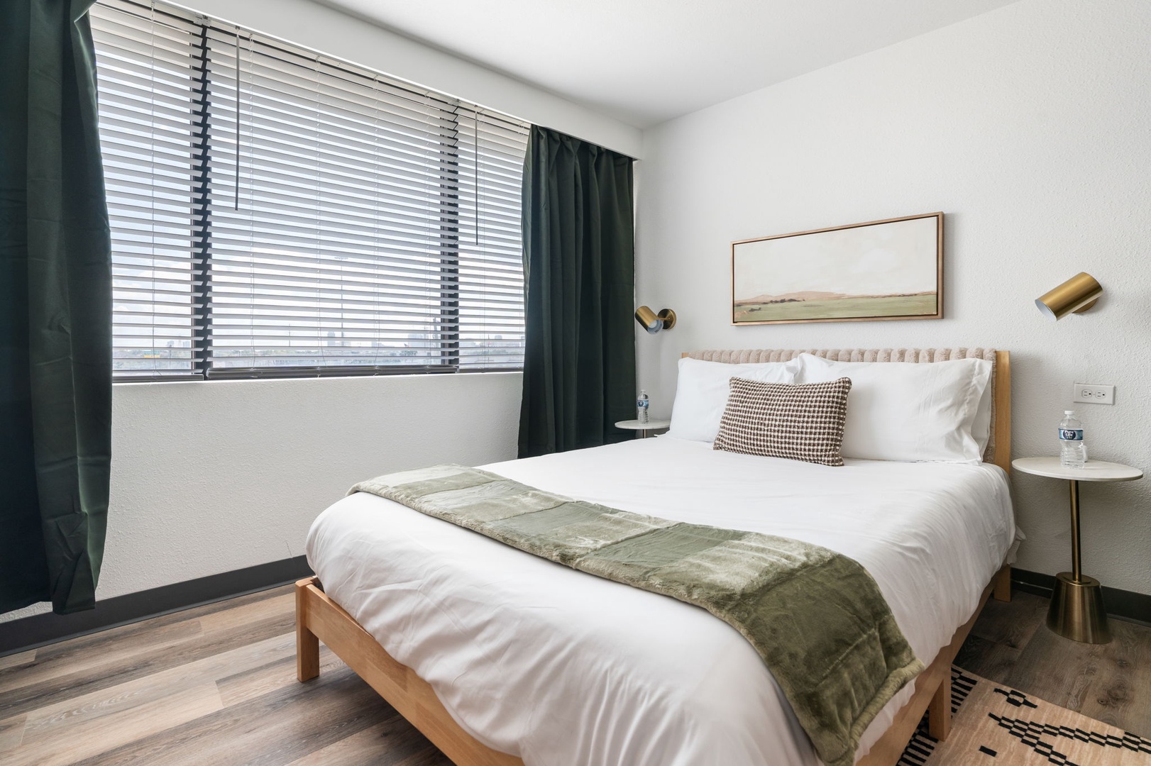 103-2828 Southwest Fwy-Houston Unit 425 10-25