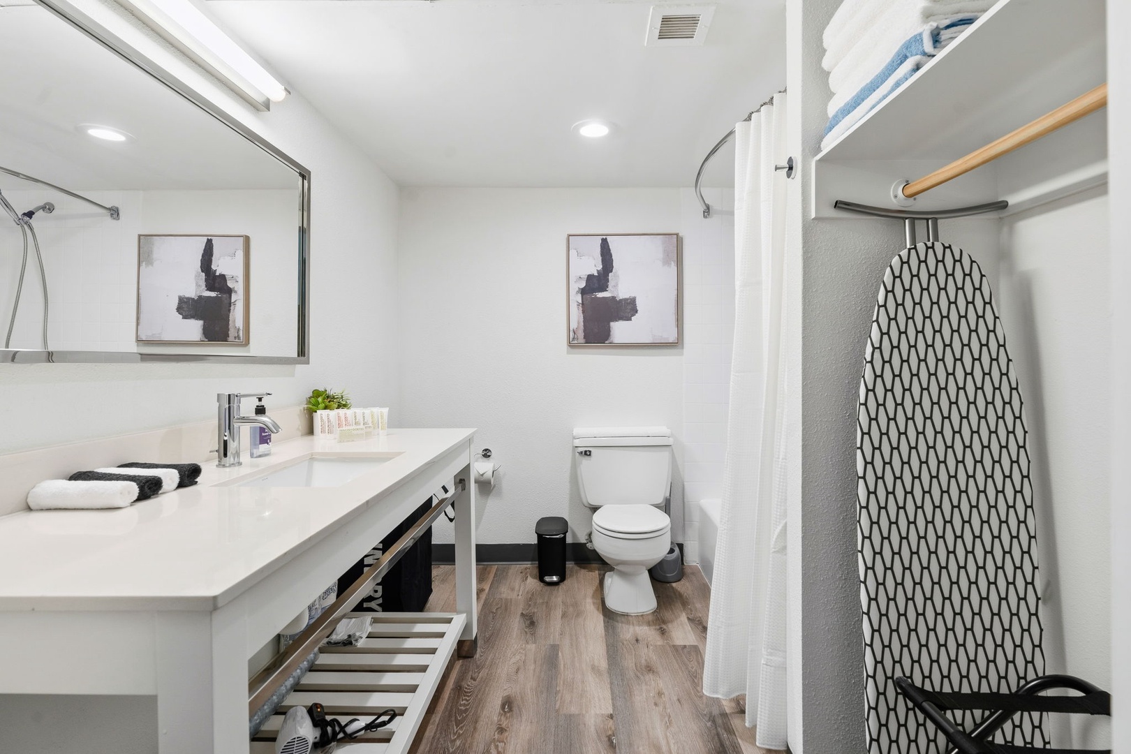 Fresh towels and bathroom comforts, thoughtfully provided.