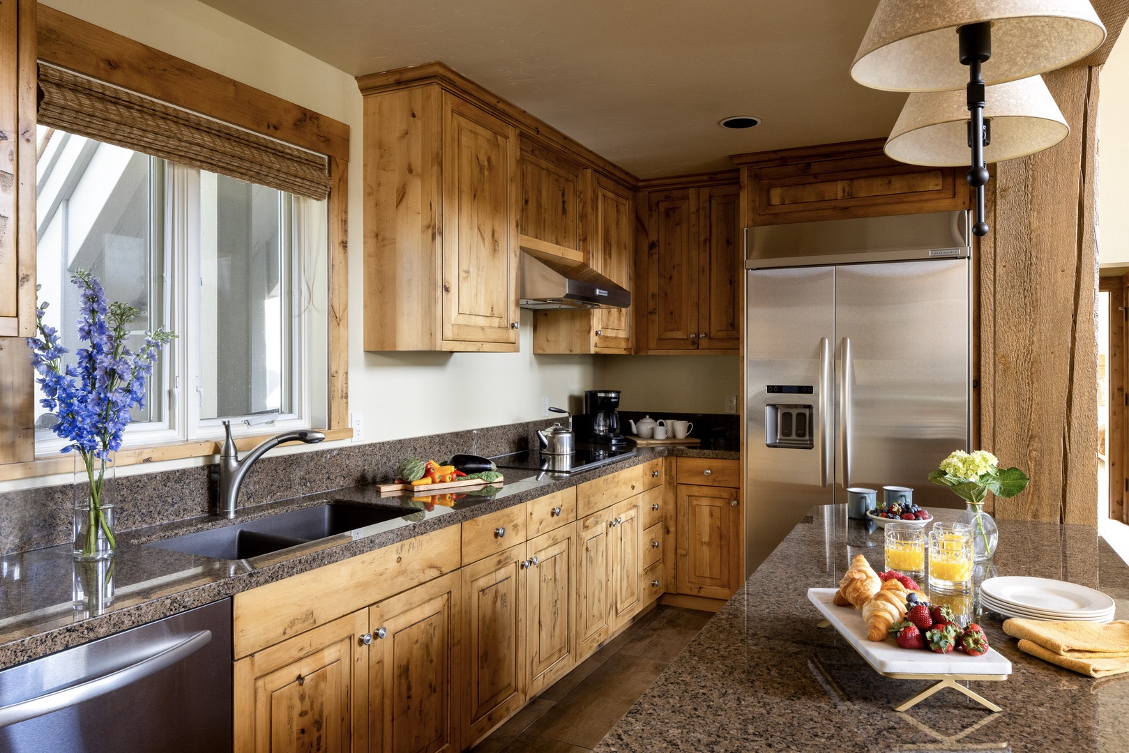 10-20251017LRPhoto_web_10