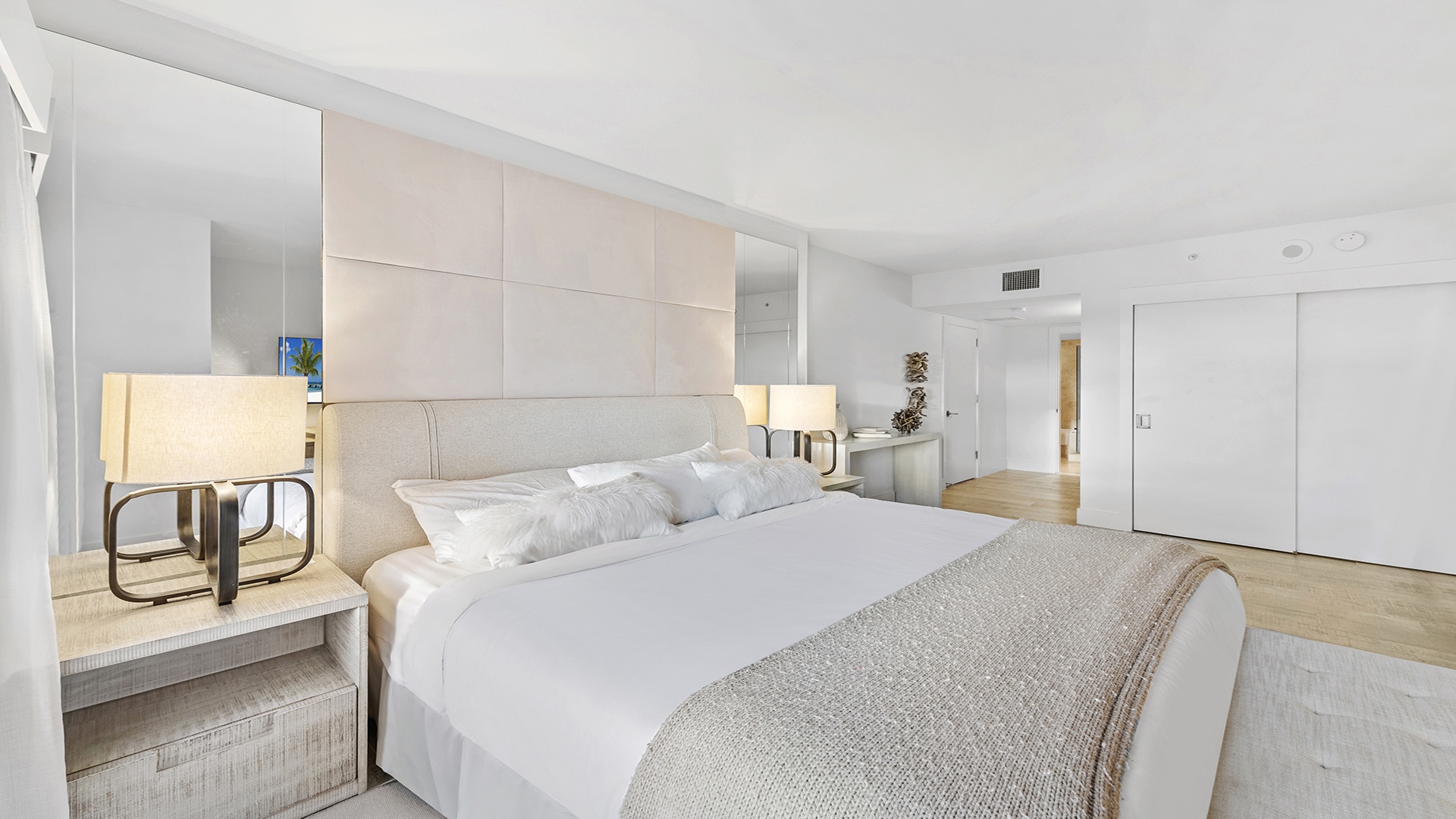 1 Hotel & Homes 945 Luxury Rentals Miami Beach