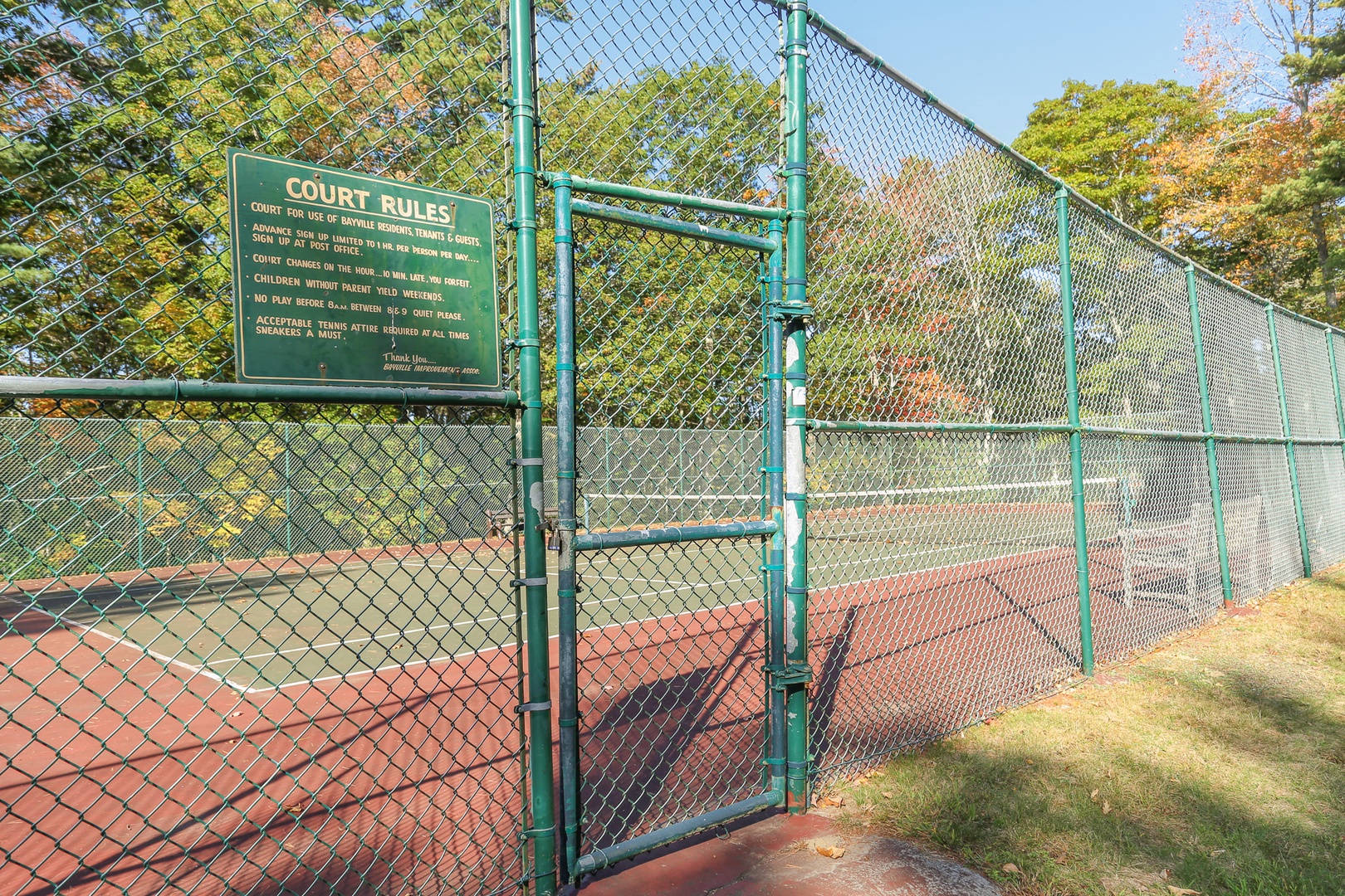 Well-maintained tennis court in Bayville for guests to enjoy during their stay. Don't forget your racket!