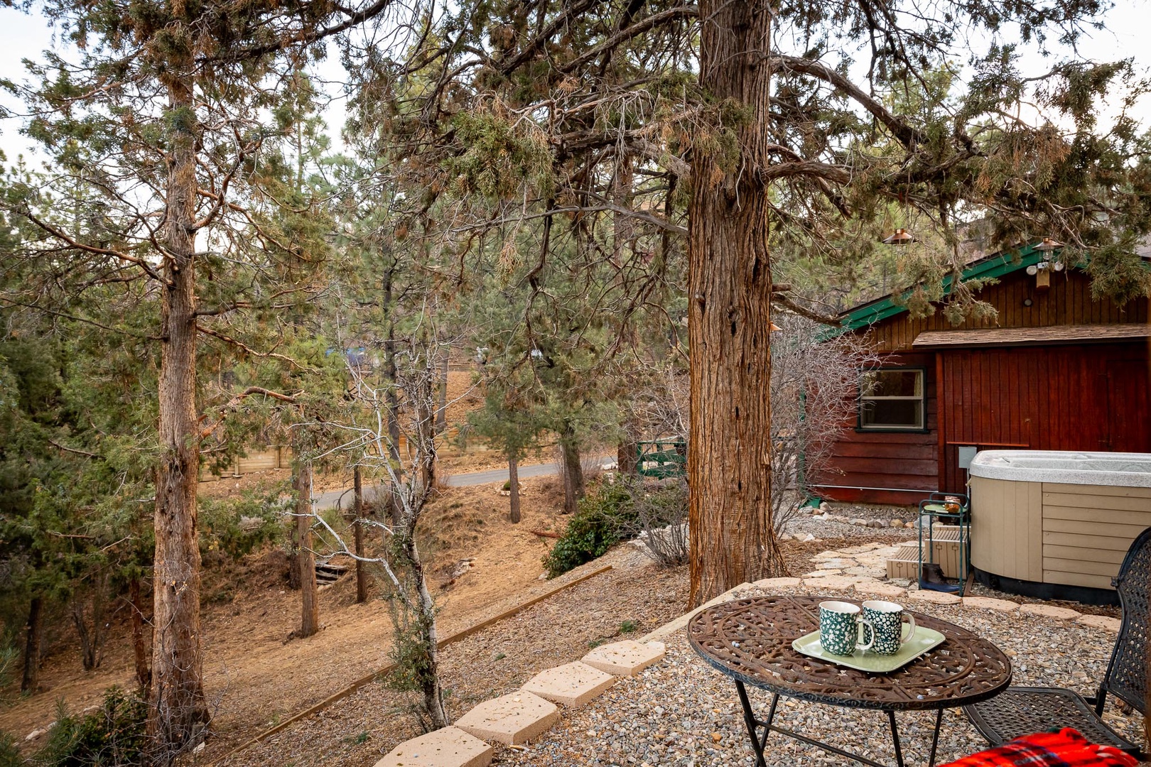 056 Beaumont Hideaway 2 Bedroom Cabin in Big Bear City CA