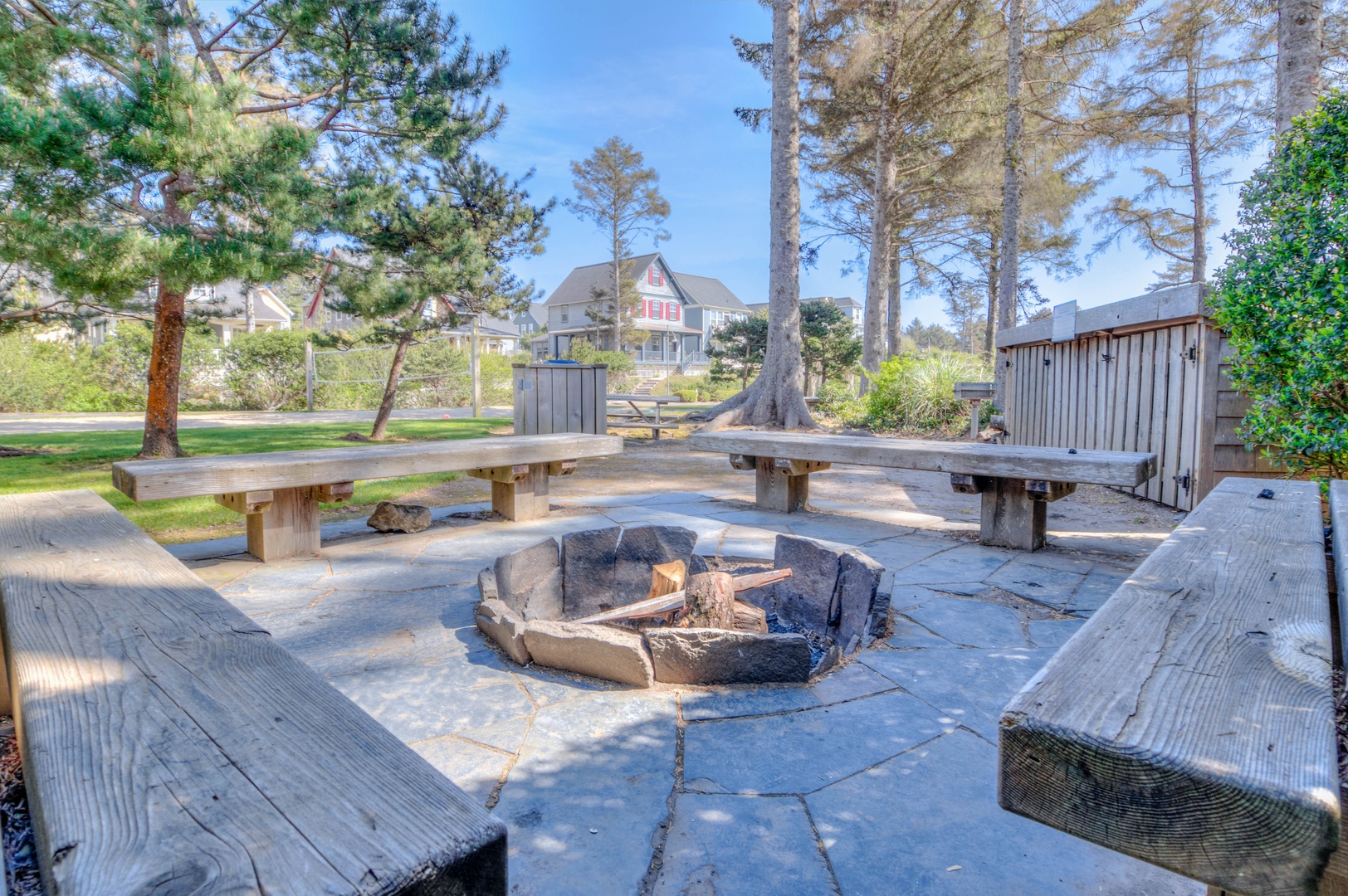 Driftwood Cottage Olivia Beach 3 Bedroom House in Lincoln City, OR