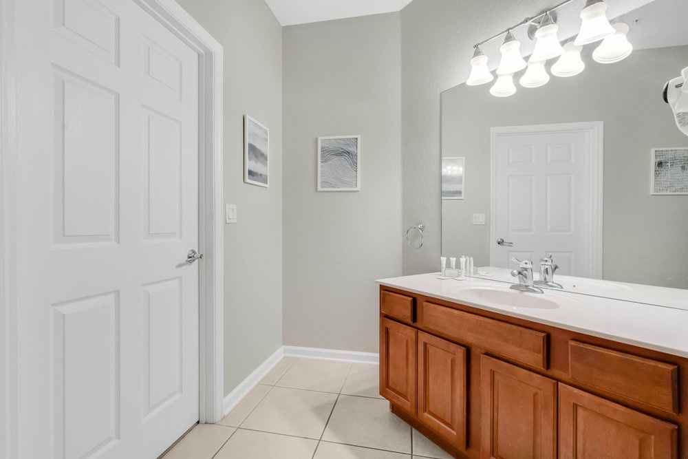 Primary en suite Bathroom