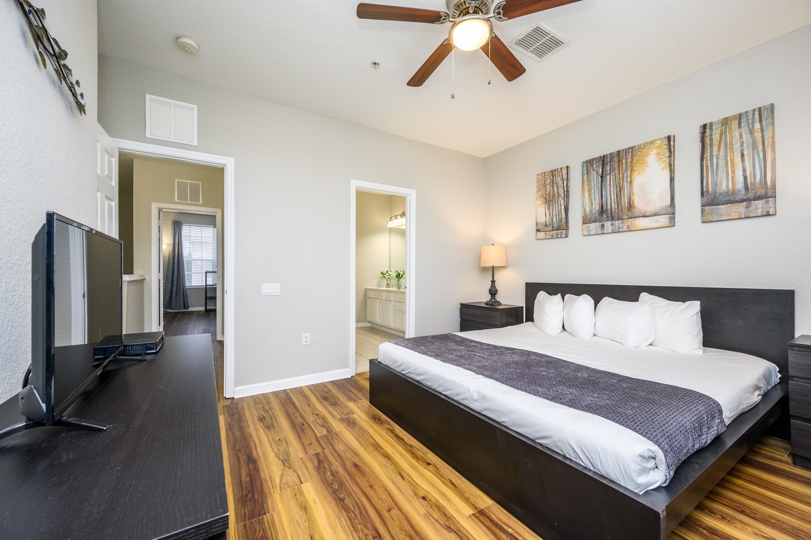 Primary Bedroom King Top / 3rd Floor